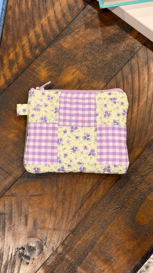 Mini Daisy/ Gingham Patchwork Quilted Pouch