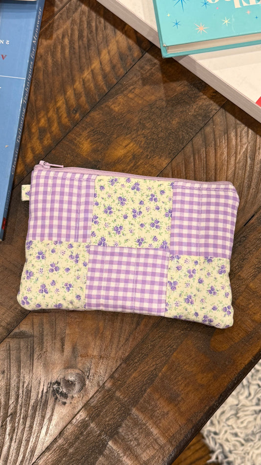 Daisy/ Gingham Patchwork Quilted Pouch