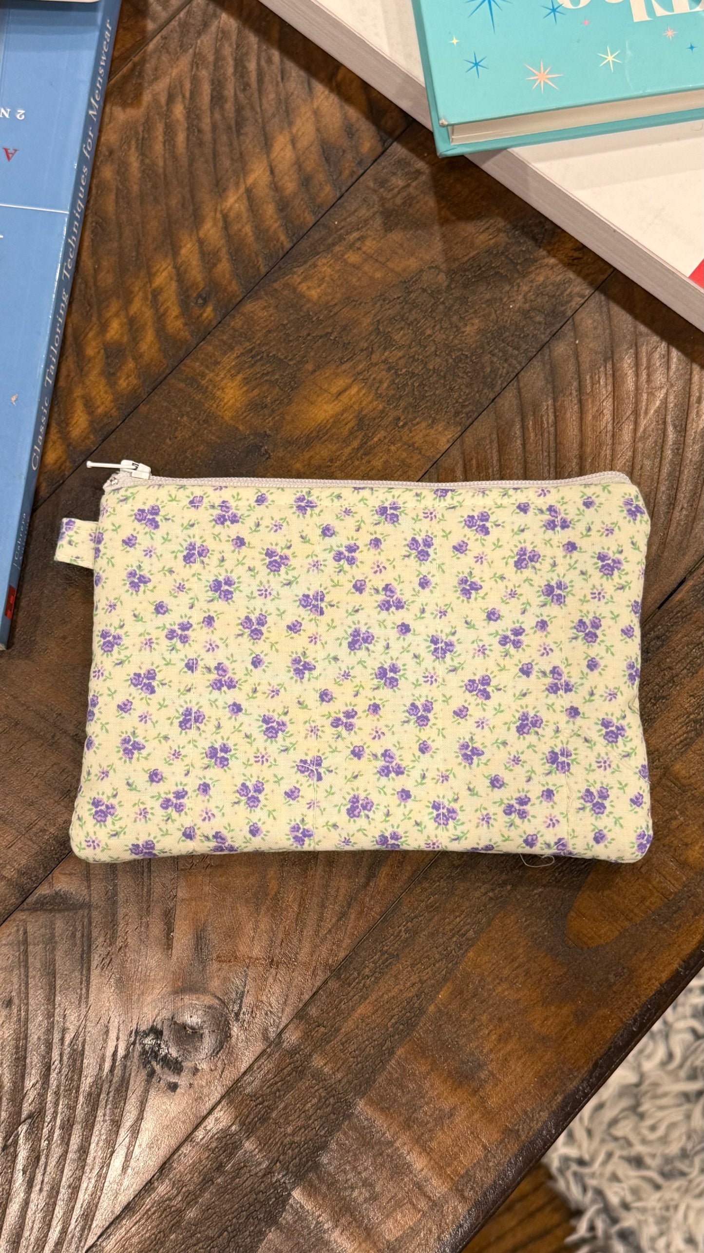 Daisy Quilted Pouch