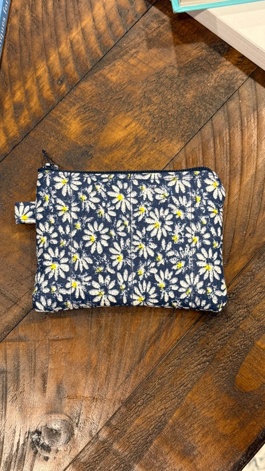 Mini Midnight Daisy Quilted Pouch